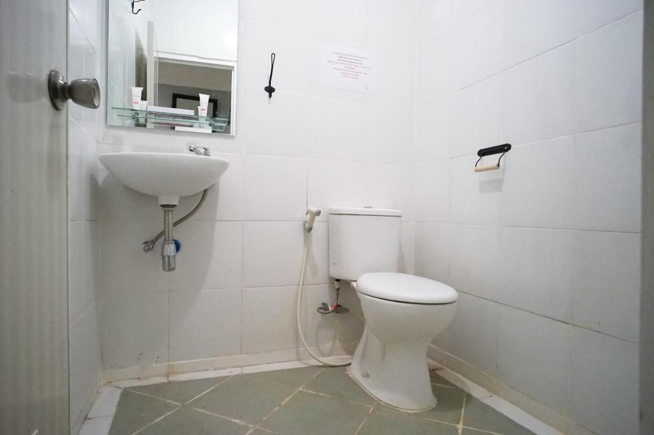 Reddoorz At Sani Guest House Balikpapan Екстер'єр фото