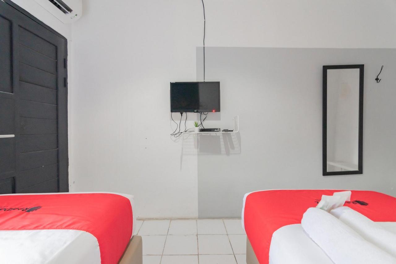 Reddoorz At Sani Guest House Balikpapan Екстер'єр фото