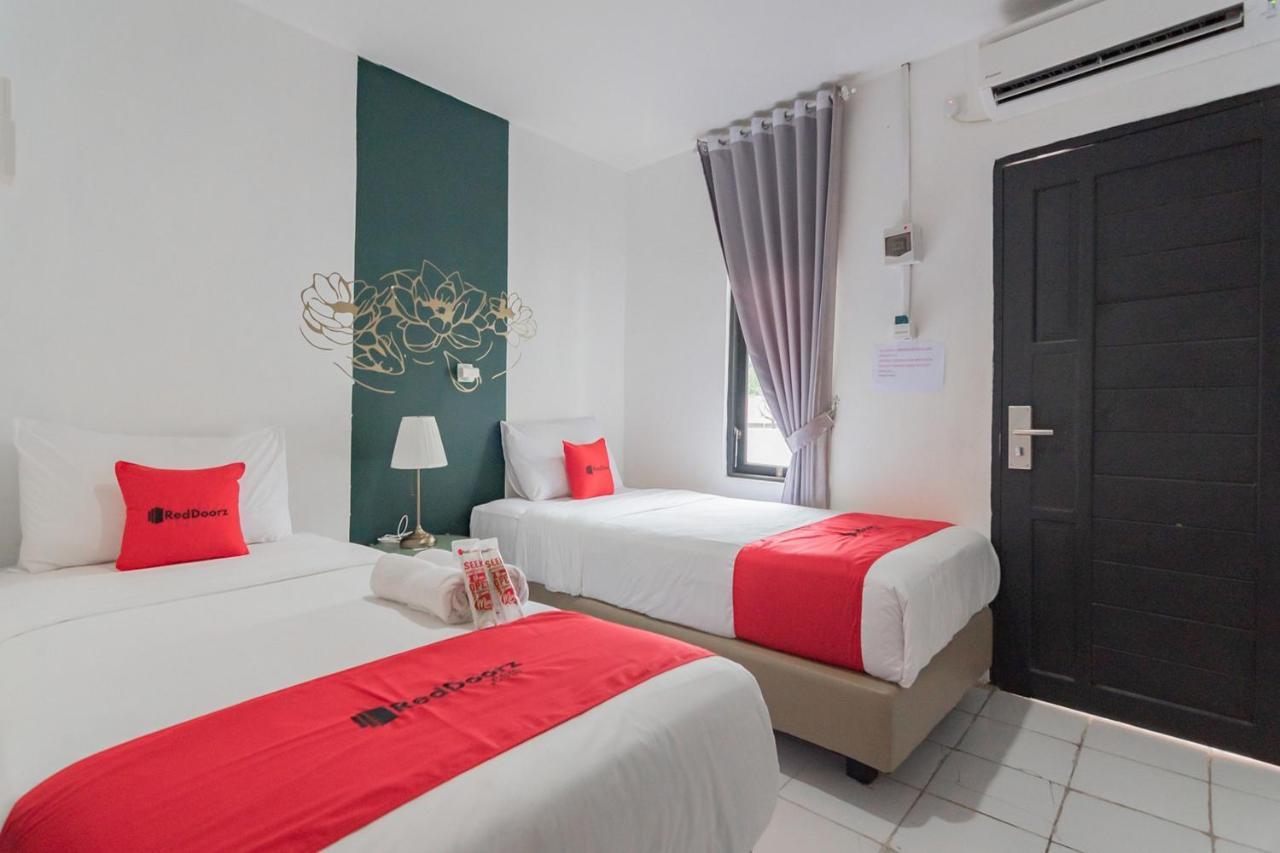 Reddoorz At Sani Guest House Balikpapan Екстер'єр фото