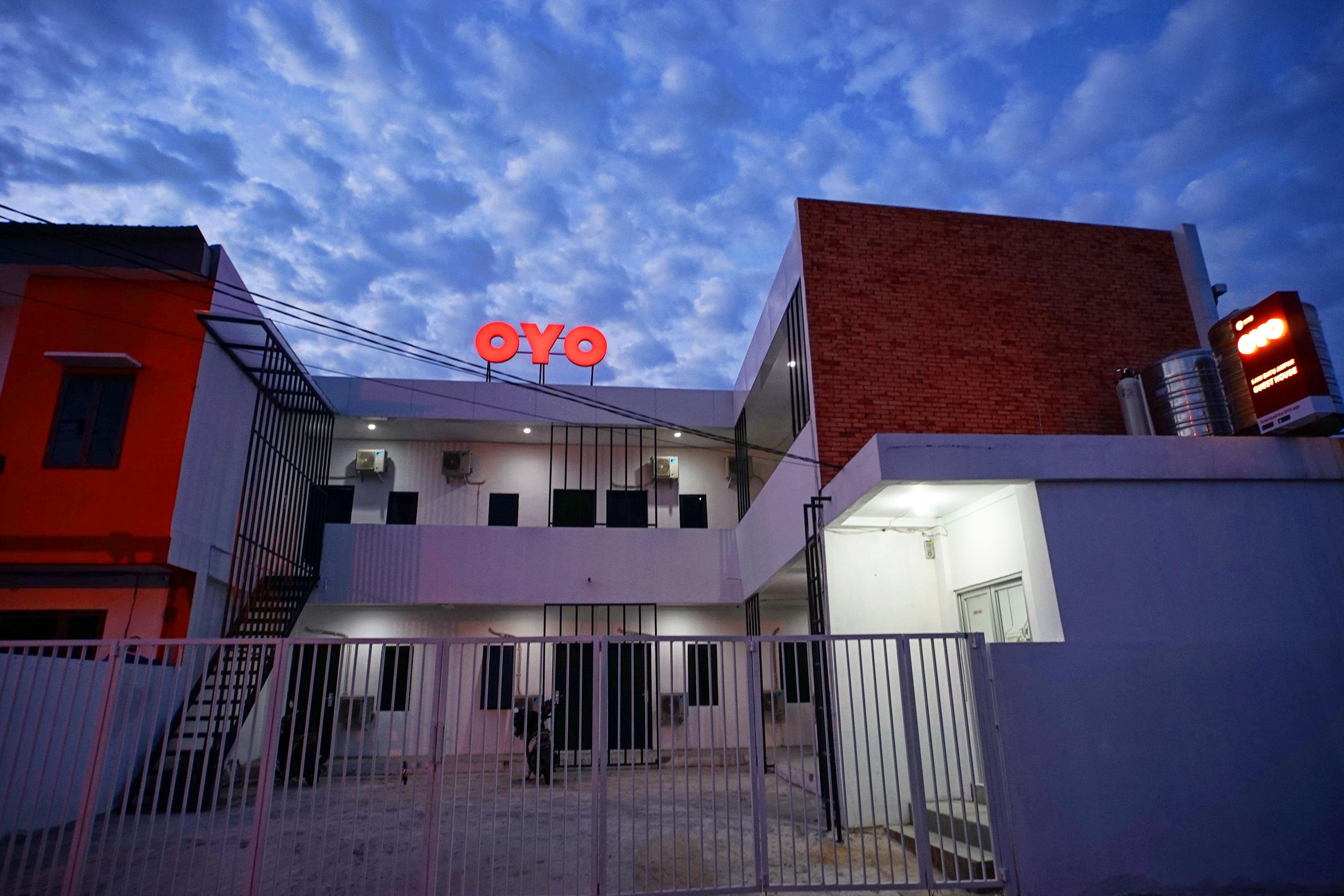 Reddoorz At Sani Guest House Balikpapan Екстер'єр фото